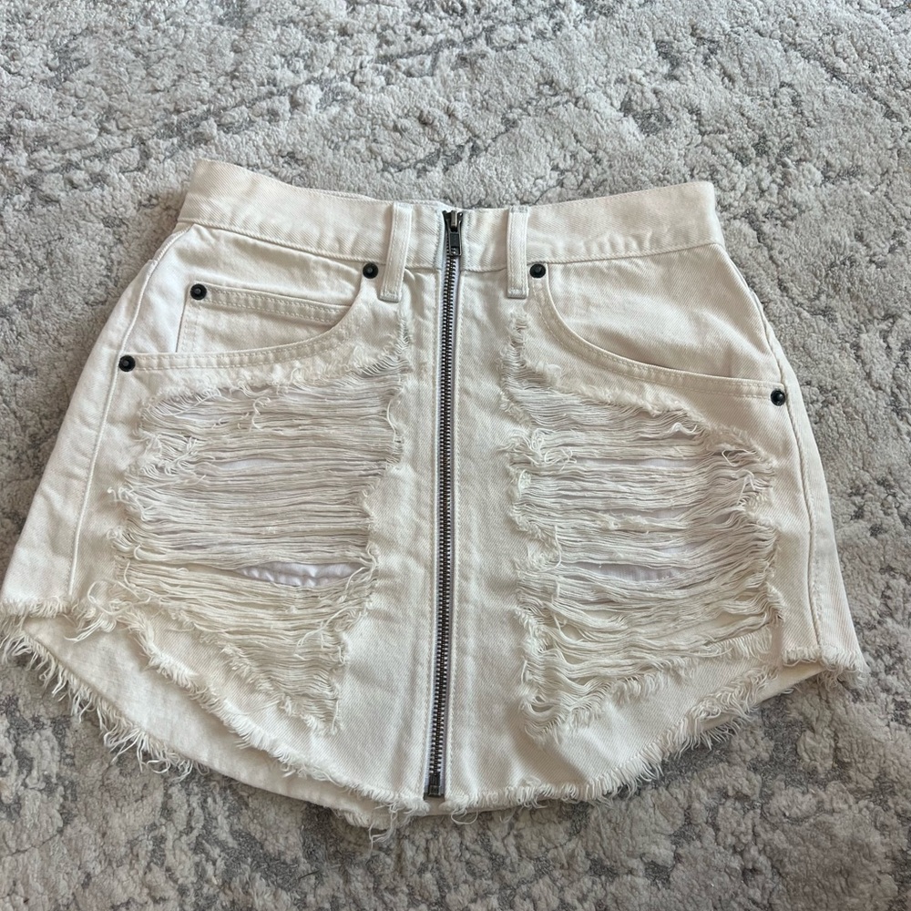 Carmar white denim skirt